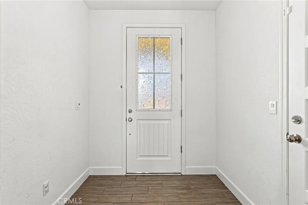 2048 N Mitchell Street, Hanford, California 93230 — photo 4