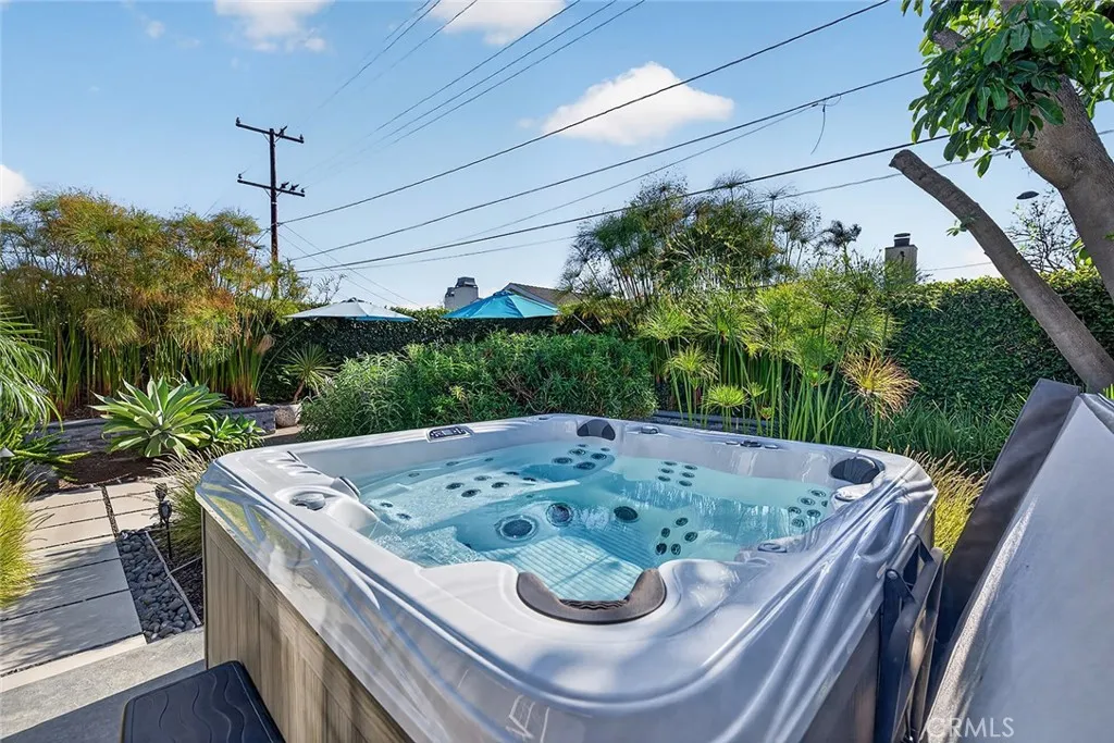 Above ground spa