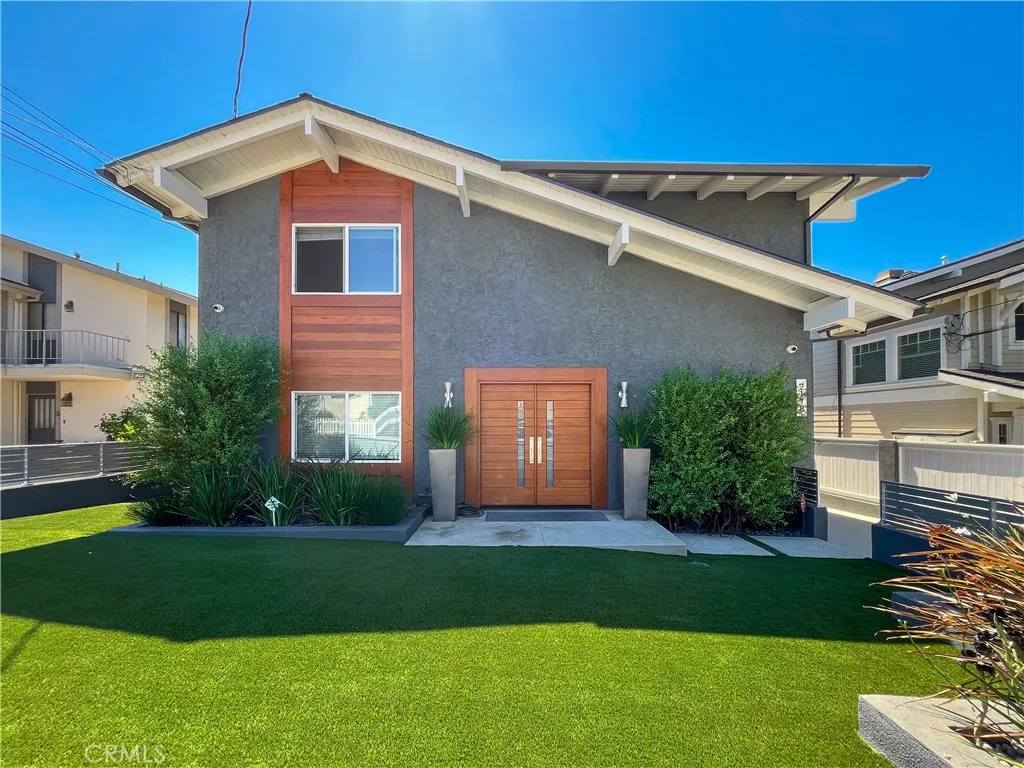 2118 Carnegie