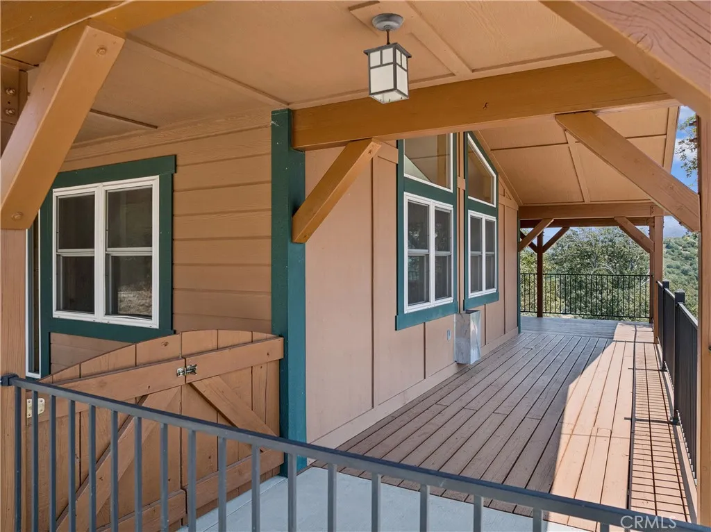 285 Lilac Way, Cedar Glen, California 92321 — photo 5