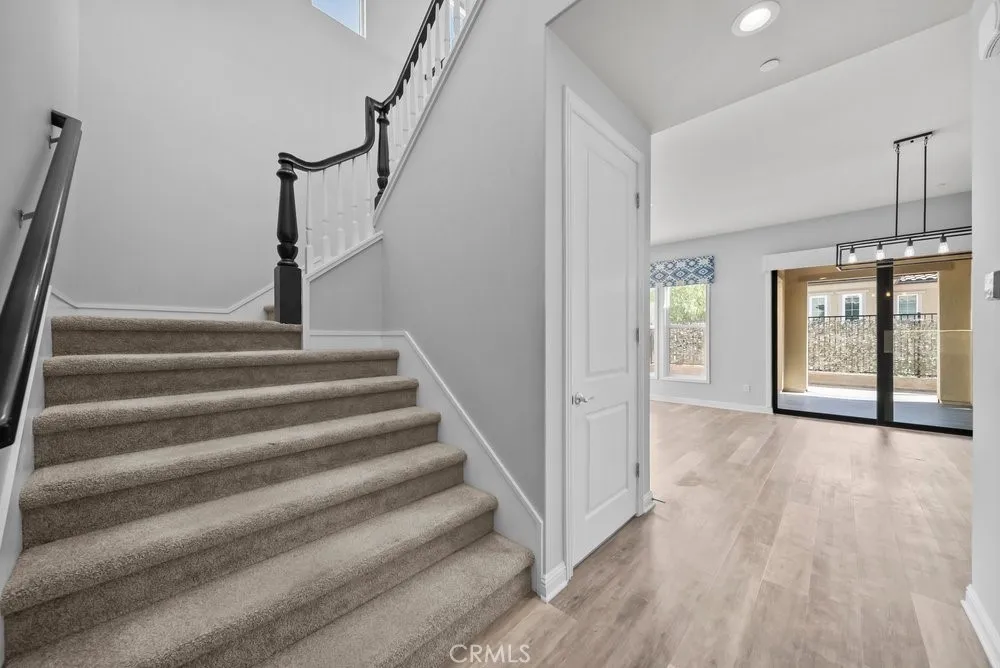 20752 Spruce, Porter Ranch, California 91326 — photo 5