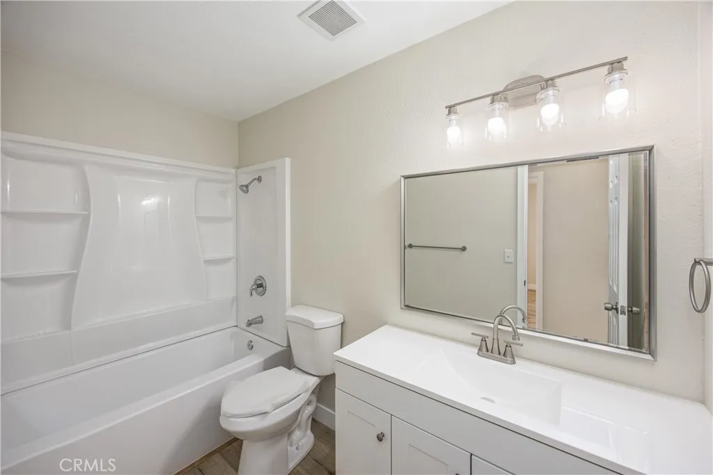 20923 Rambling, Apple Valley, California 92308 — photo 5