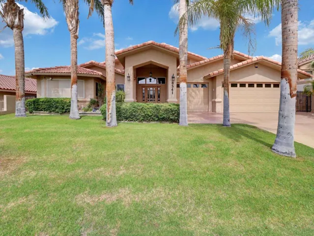 03-8541 Clubhouse Blvd-3