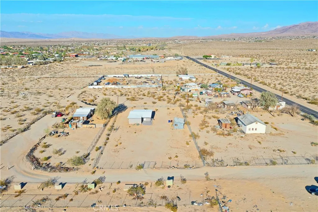 6857 Split Rock, 29 Palms, California 92277 — photo 4