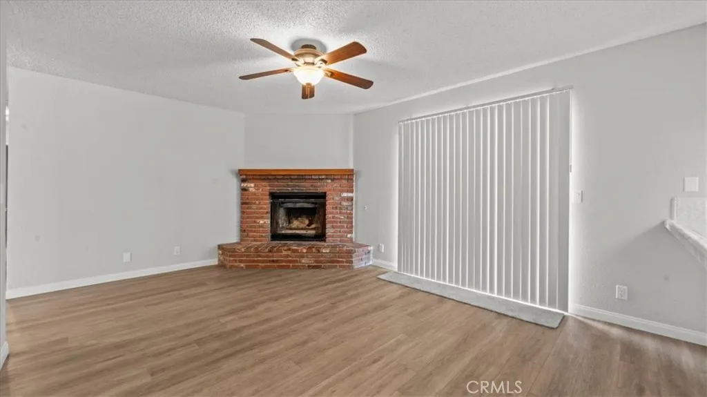 13225 Topock, Apple Valley, California 92308 — photo 5