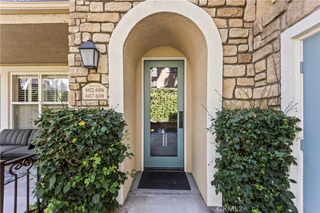 607 Terra Bella
