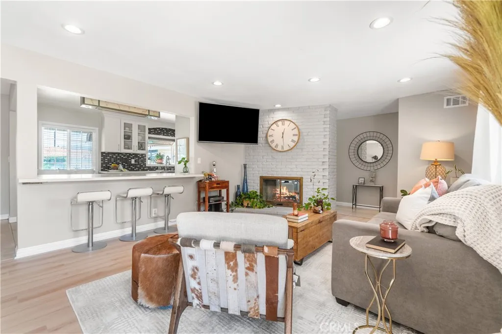 702 E Cumberland, Orange, California 92865 — photo 5