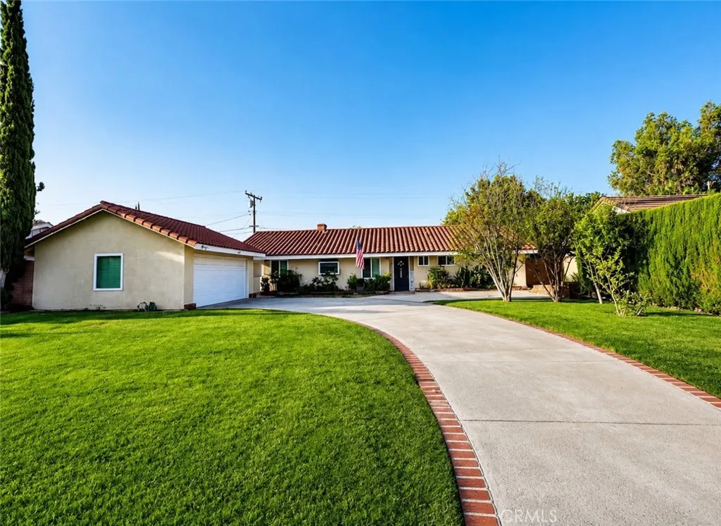 702 E Cumberland, Orange, California 92865 — photo 4