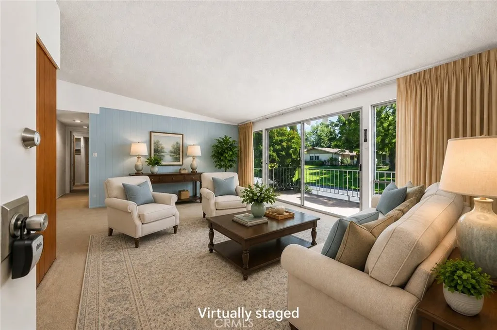 Vitually staged