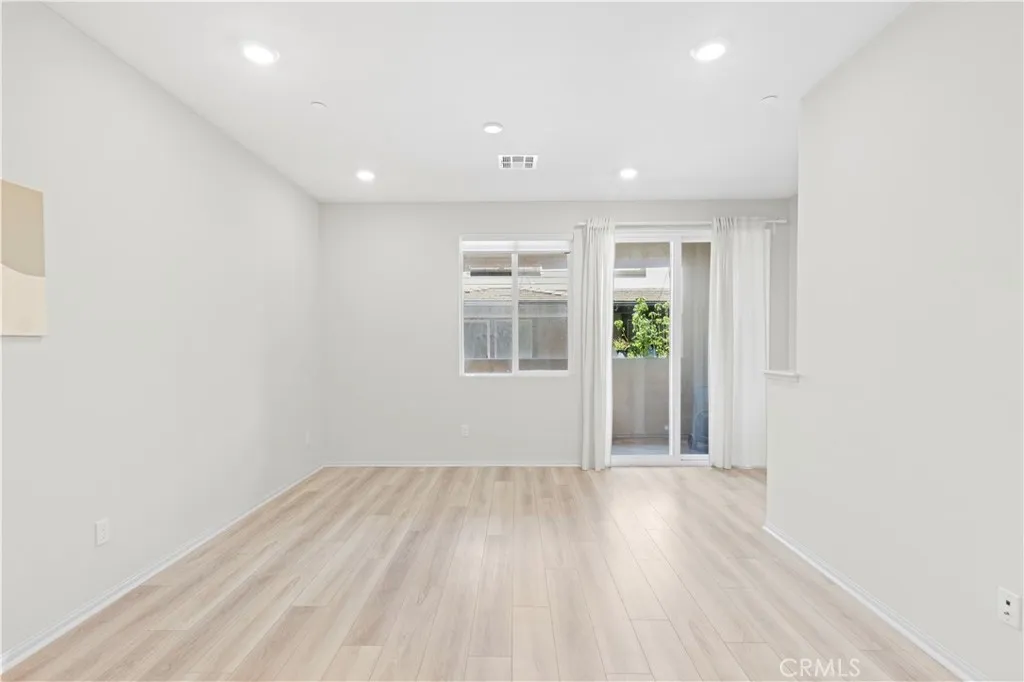 gallery-image 5