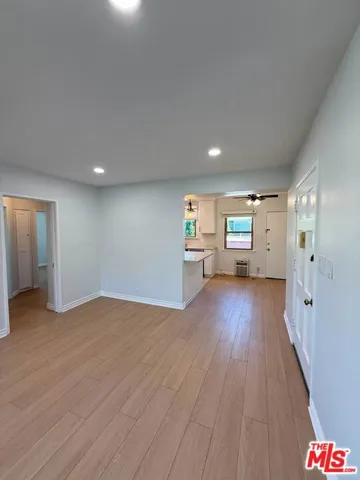 4125 1/2 W Toluca Lake Avenue, Burbank, California 91505 — photo 4