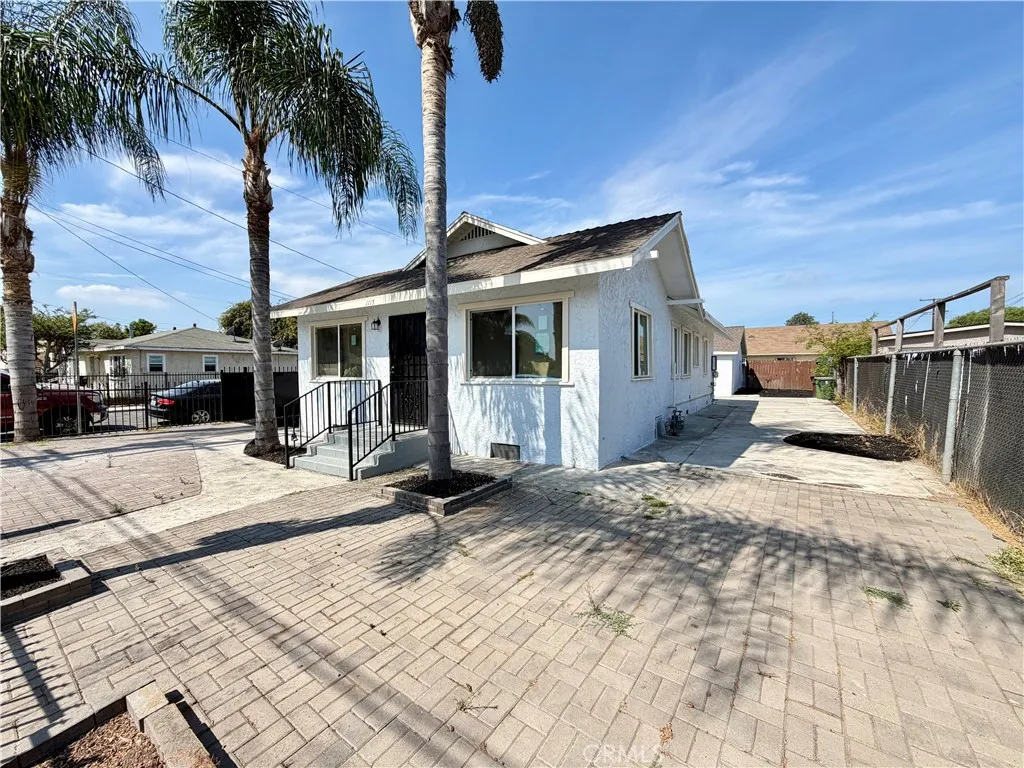 1115 S Acacia, Compton, California 90220 — photo 5