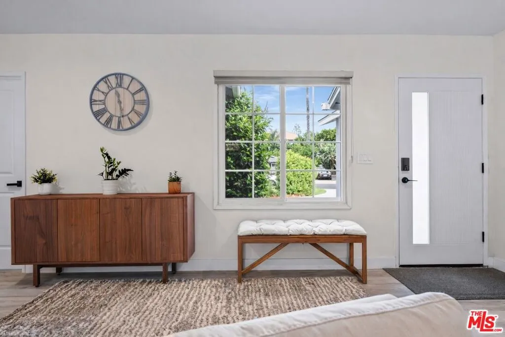 14346 Killion Street, Sherman Oaks, California 91401 — photo 5