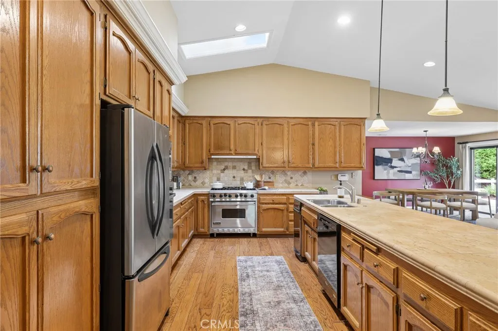885 Ten Oaks Way