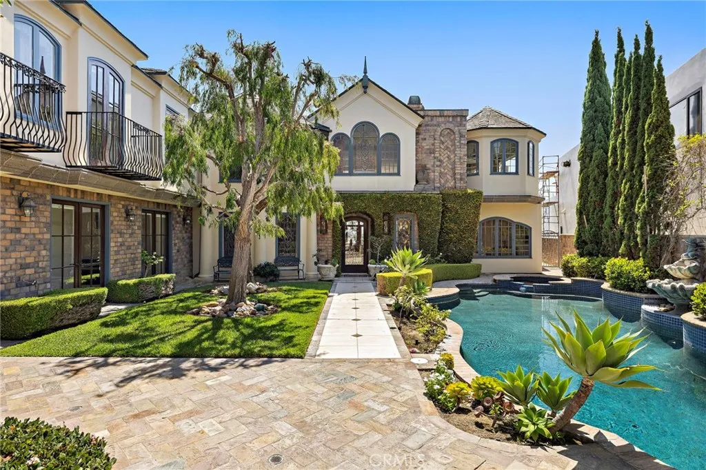 108 Kings Place, Newport Beach, California 92663 — photo 5