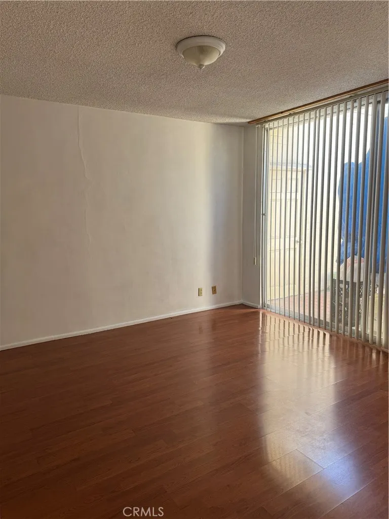 gallery-image 5