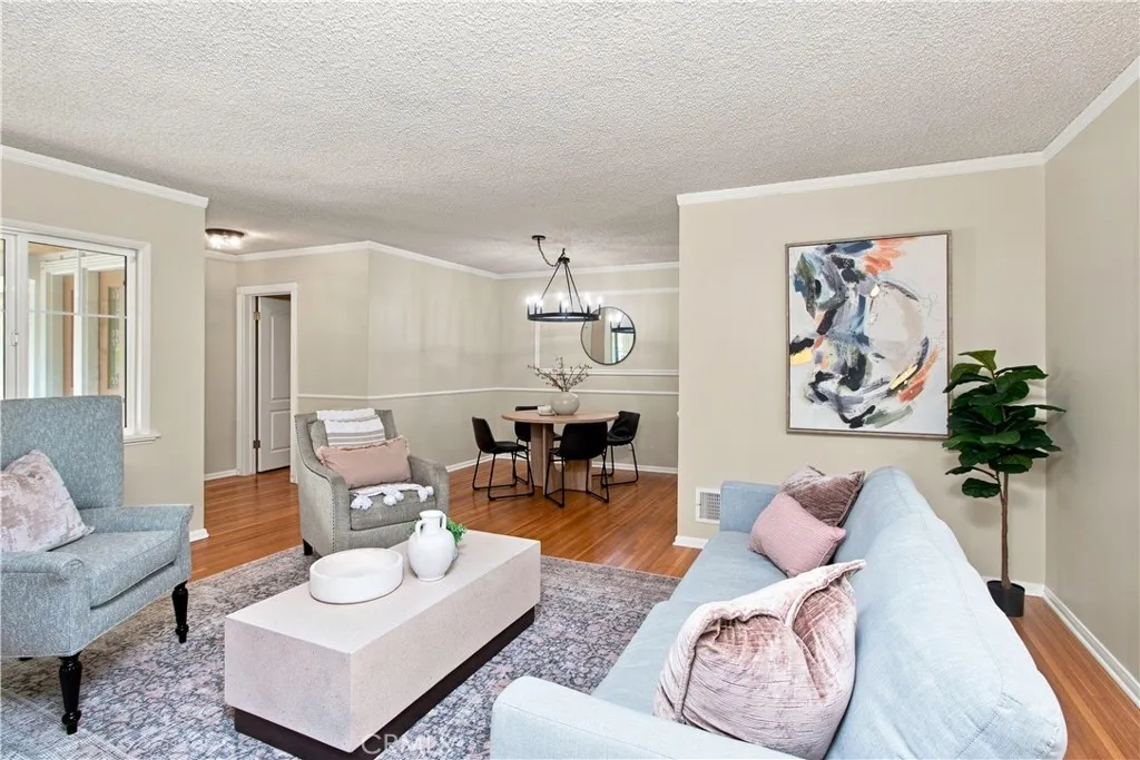 821 Groton Drive, Burbank, California 91504 — photo 4