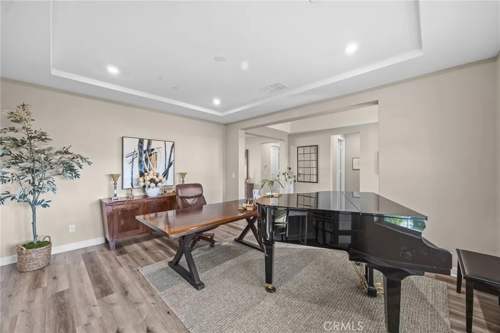 16369 Mariposa Avenue, Riverside, California 92504 — photo 4