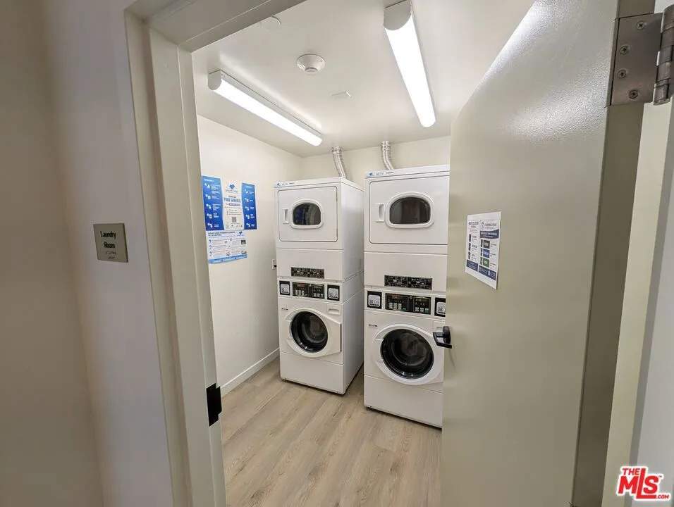 1156 W Florence Avenue, Los Angeles, California 90044 — photo 5