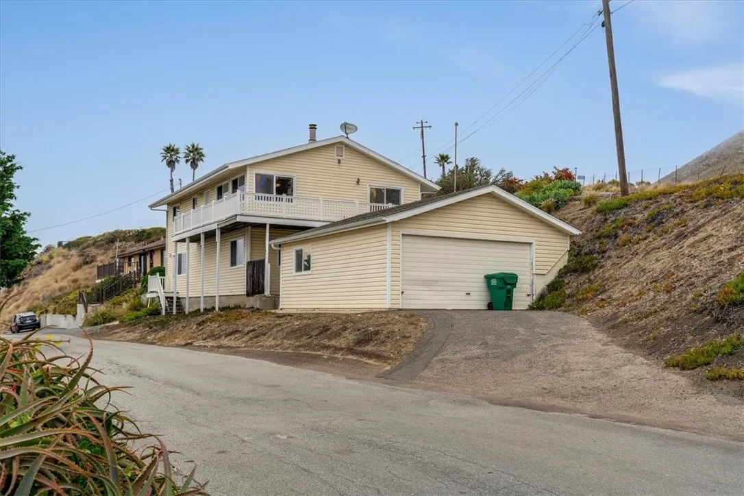 1097 Saint Mary, Cayucos, California 93430 — photo 4