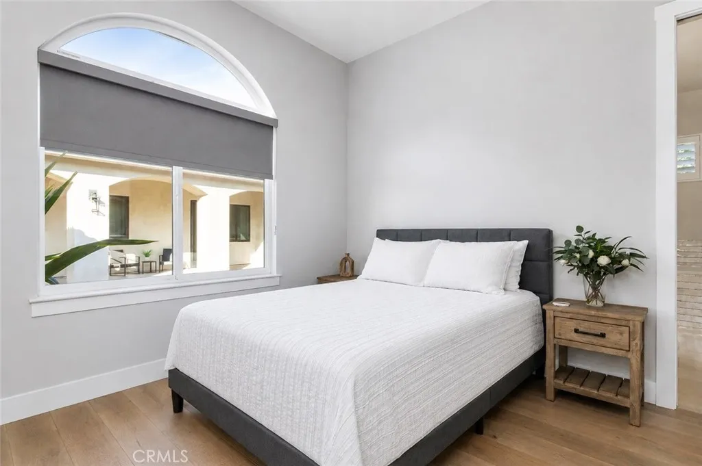 Guest bedroom 2