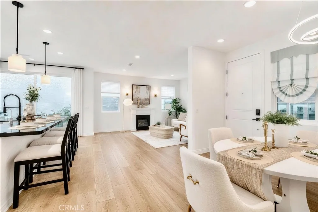 254 Tank, Irvine, California 92618 — photo 5