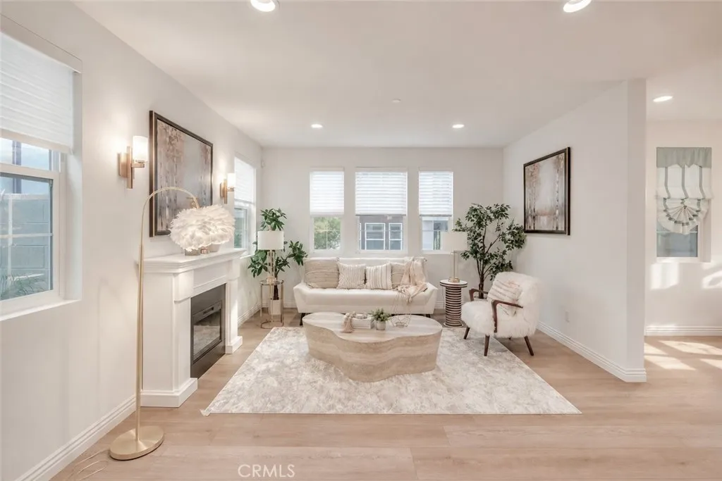 254 Tank, Irvine, California 92618 — photo 4