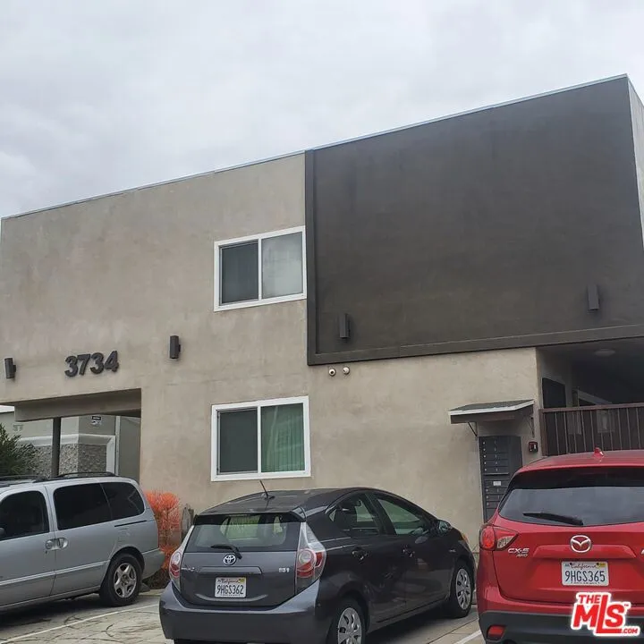3734 Vinton Ave