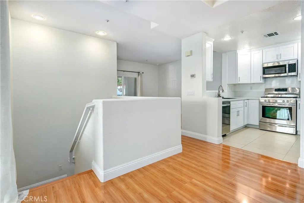 gallery-image 3