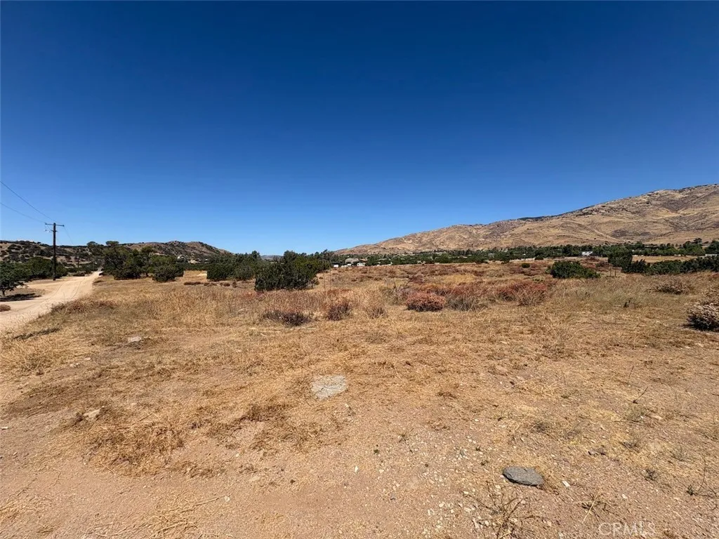 22 Shannondale Rd., Acton, California 93510 — photo 5
