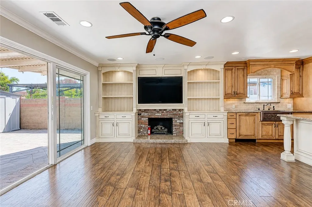 718 Meade Avenue, Fullerton, California 92833 — photo 4