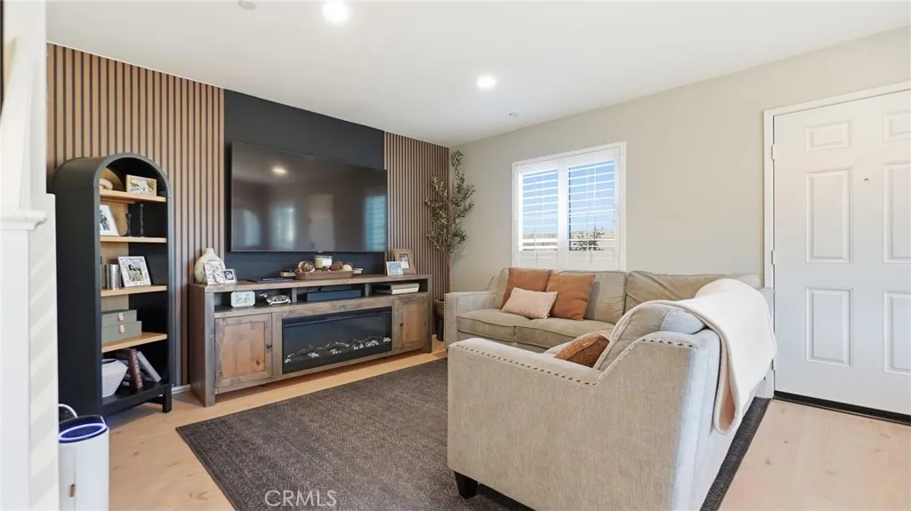 3996 S Manitoba, Ontario, California 91761 — photo 4