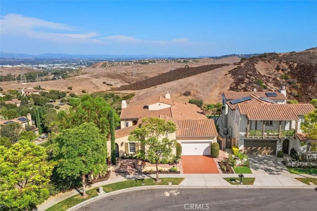 525 Luminous, Irvine, California 92603 — photo 4