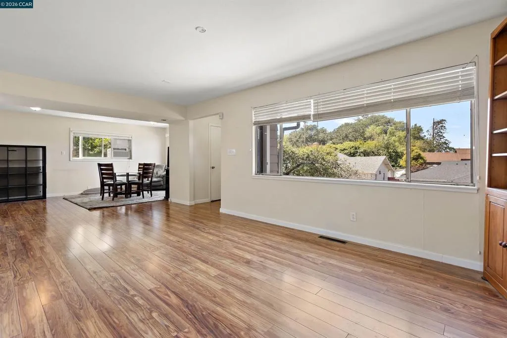 544 N Camino Alto, Vallejo, California 94590 — photo 5