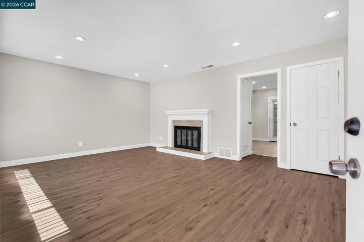 3411 Clayburn Rd, Antioch, California 94509 — photo 4