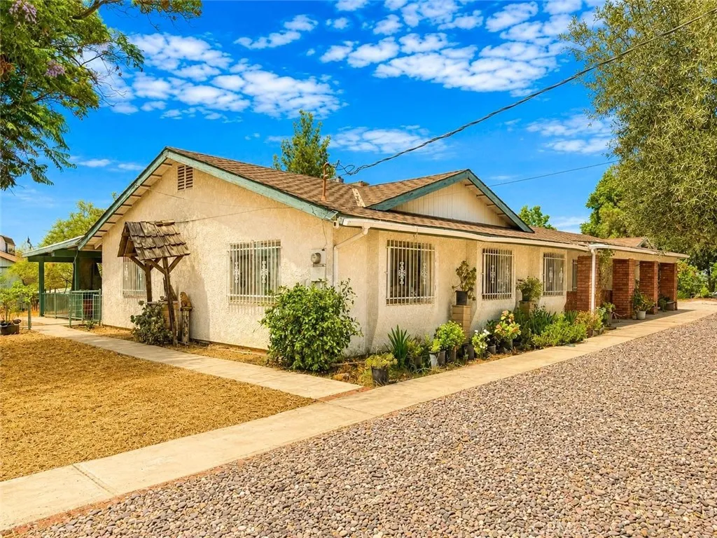 18289 Northstar, Riverside, California 92508 — photo 4