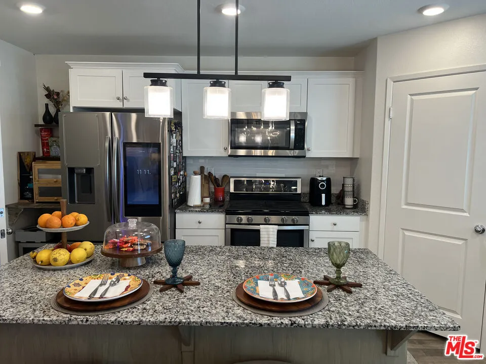 282 Basswood Way, San Jacinto, California 92583 — photo 5