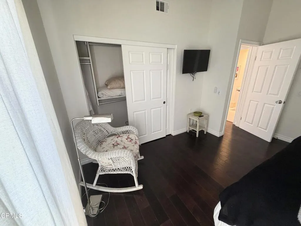 Bedroom 2nd floor1