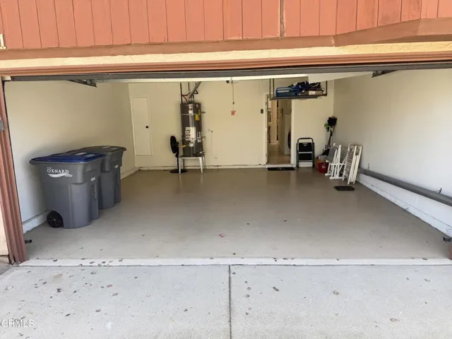 Garage 2