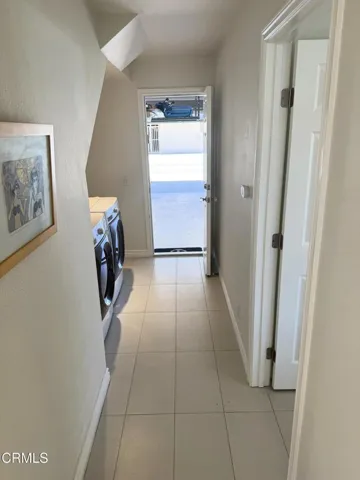 Hallway 1st floor2