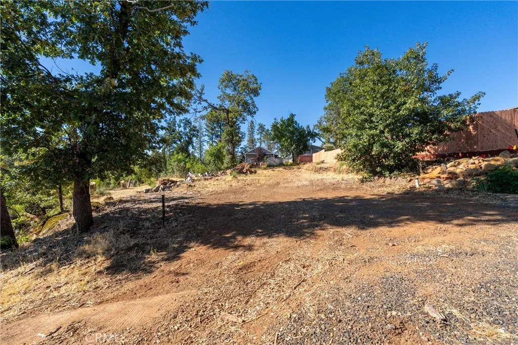1569 La Grande Vue, Paradise, California 95969 — photo 5