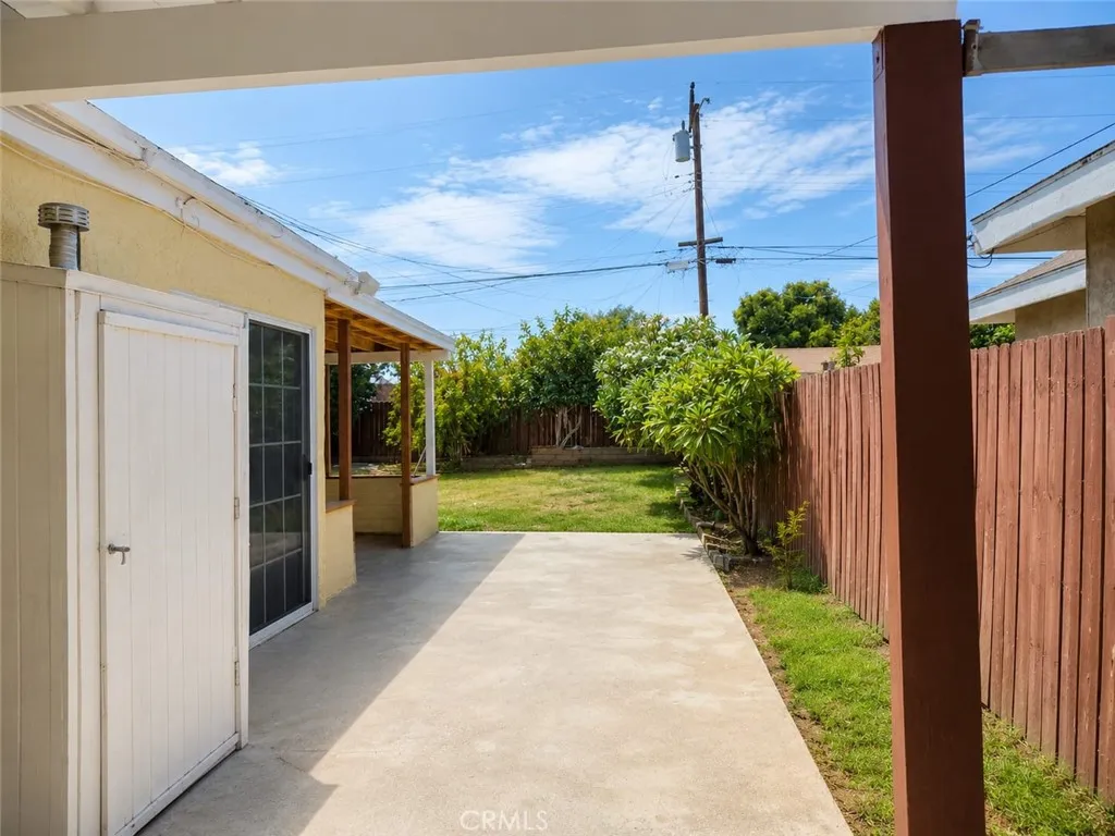 14703 Halcourt Avenue, Norwalk, California 90650 — photo 5