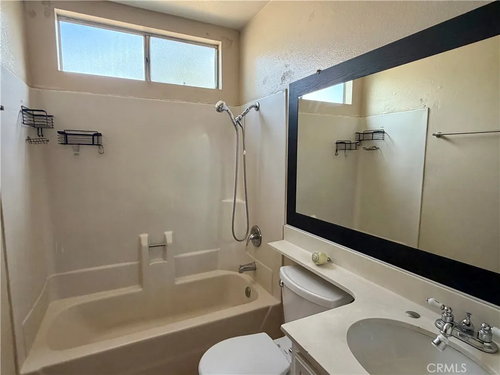 1651 Sycamore Street, Perris, California 92570 — photo 5