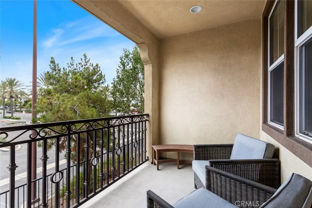 balcony on 2nd floor at living room