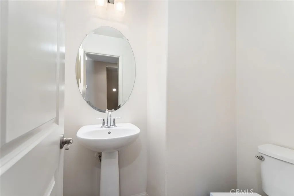 1/2 bath on 2nd floor