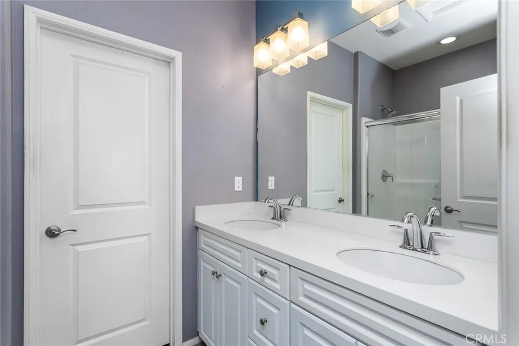 Primary en suite