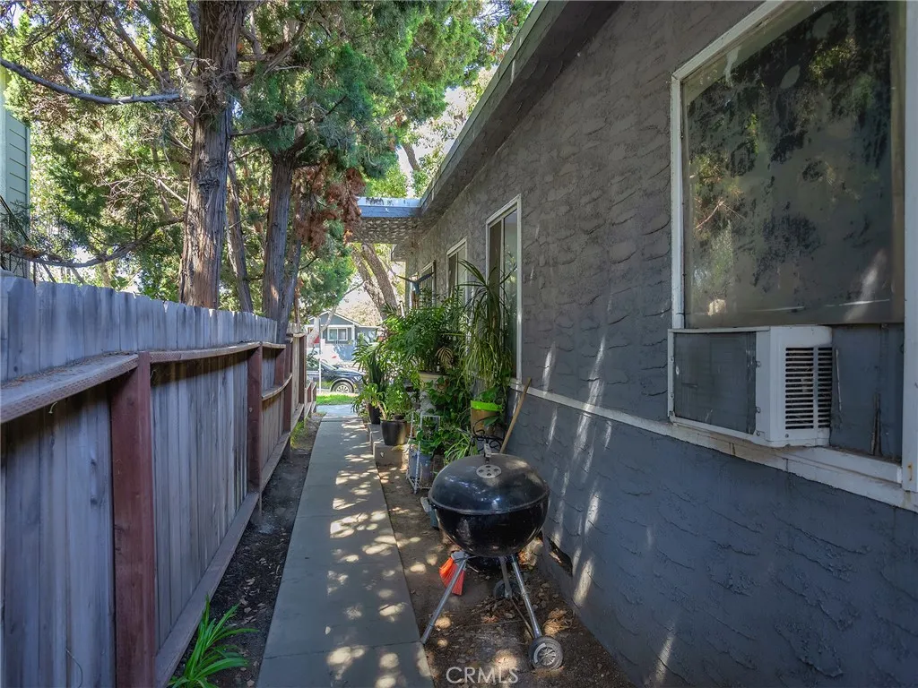 1218 N Hollywood Way, Burbank, California 91505 — photo 5