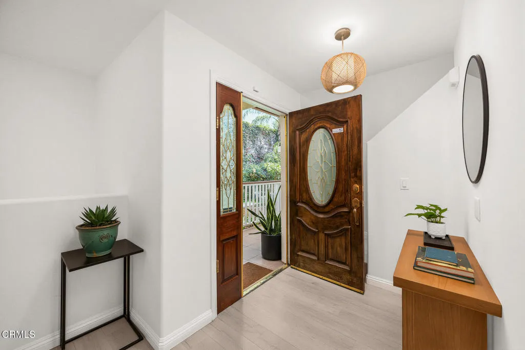607 W Duarte Road D, Monrovia, California 91016 — photo 4