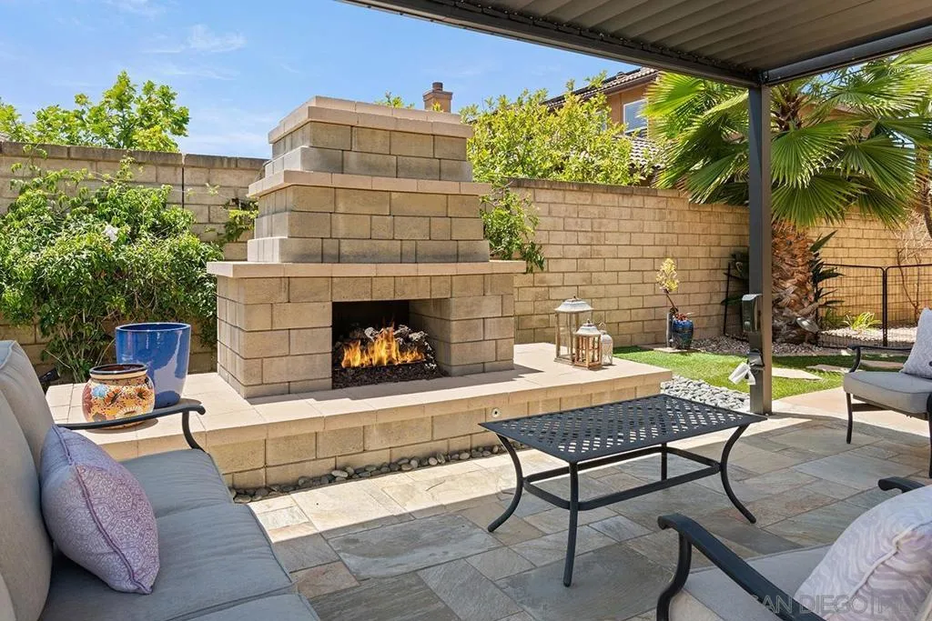 2340 Douglaston Glen, Escondido, California 92026 — photo 4