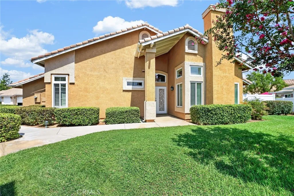 1376 Barber Ct